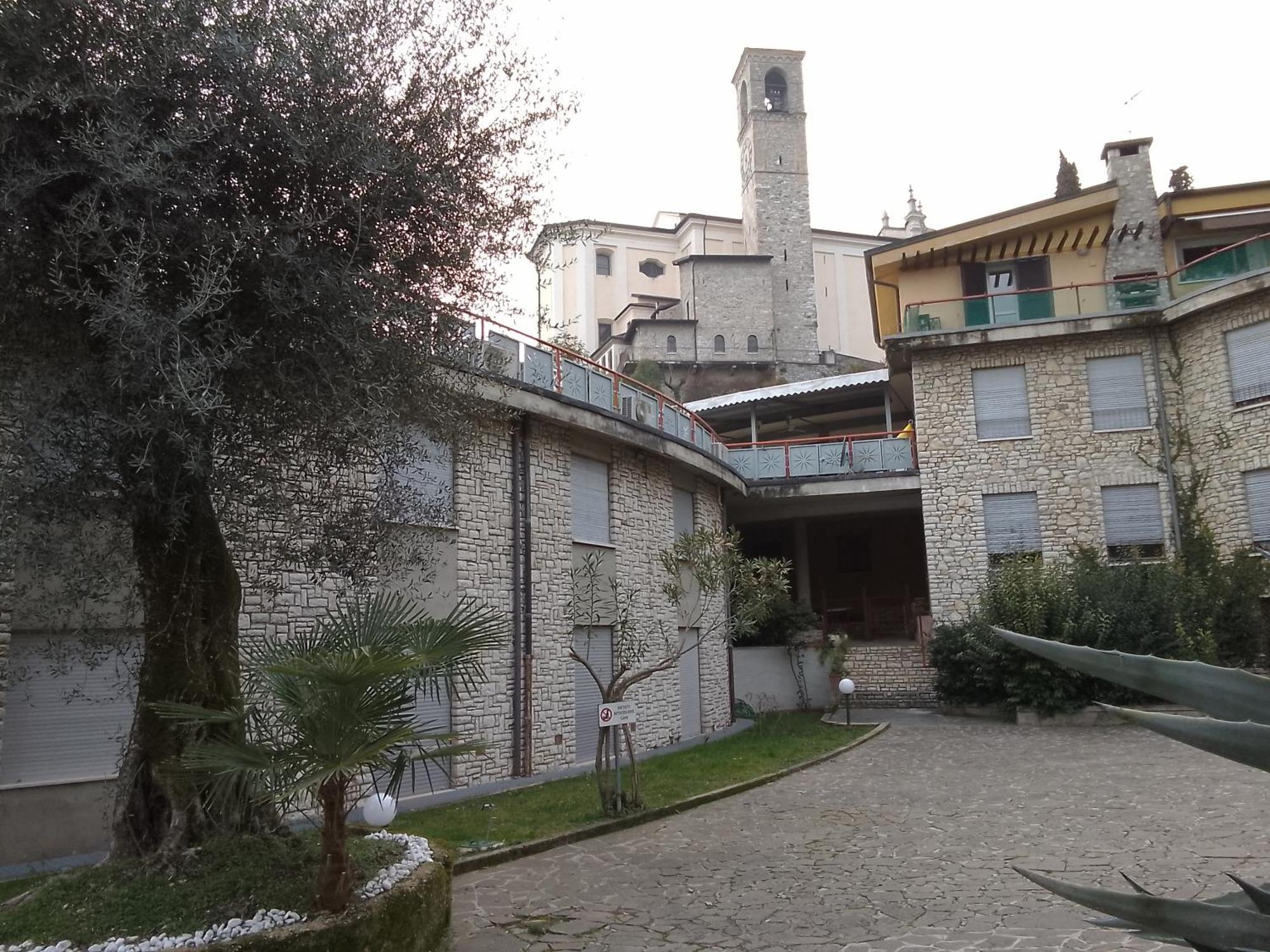 Serena * Gardone Riviera